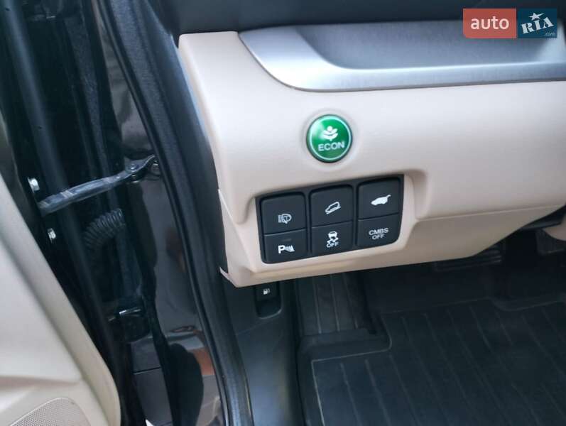Внедорожник / Кроссовер Honda CR-V 2014 в Тернополе фото 18 Внедорожник / Кроссовер Honda CR-V 2014 в Тернополе