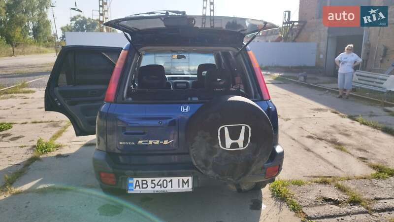 Позашляховик / Кросовер Honda CR-V 1998 в Уланові