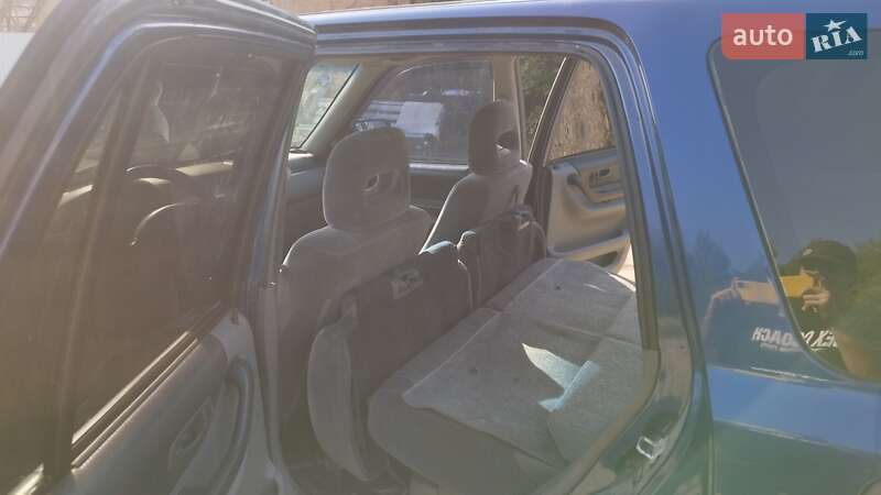 Позашляховик / Кросовер Honda CR-V 1998 в Уланові