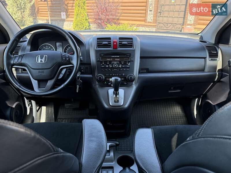 Позашляховик / Кросовер Honda CR-V 2012 в Києві