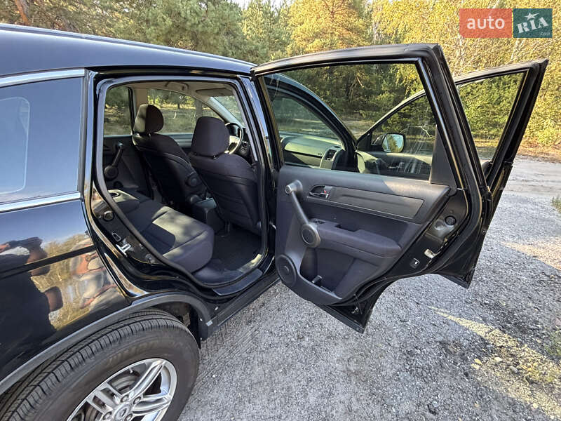Позашляховик / Кросовер Honda CR-V 2010 в Києві