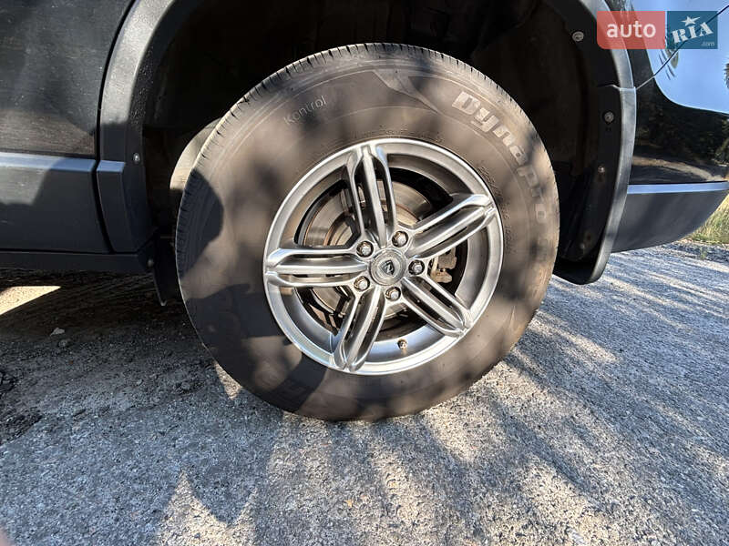 Позашляховик / Кросовер Honda CR-V 2010 в Києві