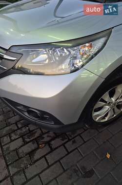 Внедорожник / Кроссовер Honda CR-V 2014 в 