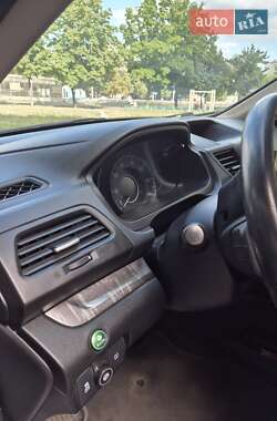 Внедорожник / Кроссовер Honda CR-V 2014 в 