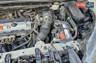 Внедорожник / Кроссовер Honda CR-V 2014 в 