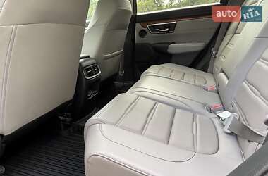 Внедорожник / Кроссовер Honda CR-V 2018 в 