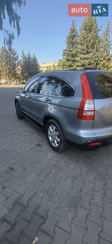 Внедорожник / Кроссовер Honda CR-V 2007 в Черновцах
