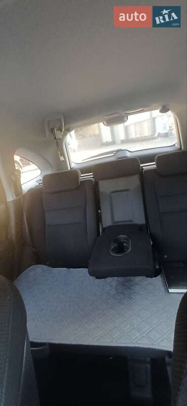 Внедорожник / Кроссовер Honda CR-V 2007 в Черновцах
