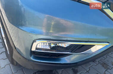 Внедорожник / Кроссовер Honda CR-V 2015 в 