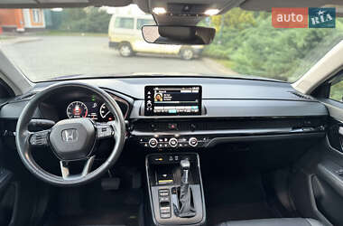 Внедорожник / Кроссовер Honda CR-V 2022 в 