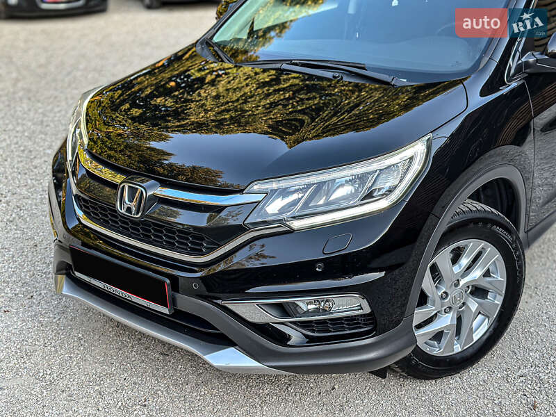 Внедорожник / Кроссовер Honda CR-V 2015 в Бродах