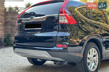 Внедорожник / Кроссовер Honda CR-V 2015 в 