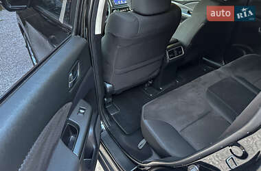 Внедорожник / Кроссовер Honda CR-V 2015 в 