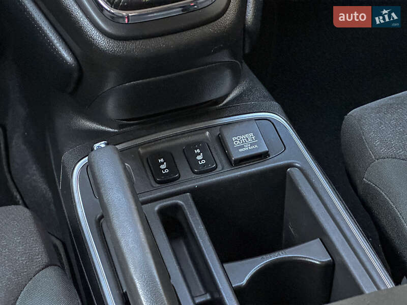 Внедорожник / Кроссовер Honda CR-V 2015 в Бродах