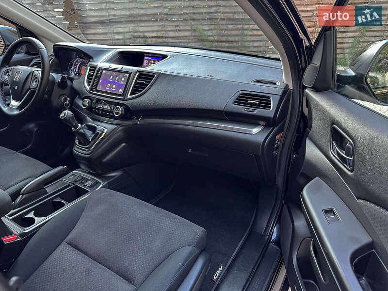 Внедорожник / Кроссовер Honda CR-V 2015 в Бродах