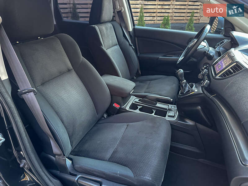 Внедорожник / Кроссовер Honda CR-V 2015 в Бродах