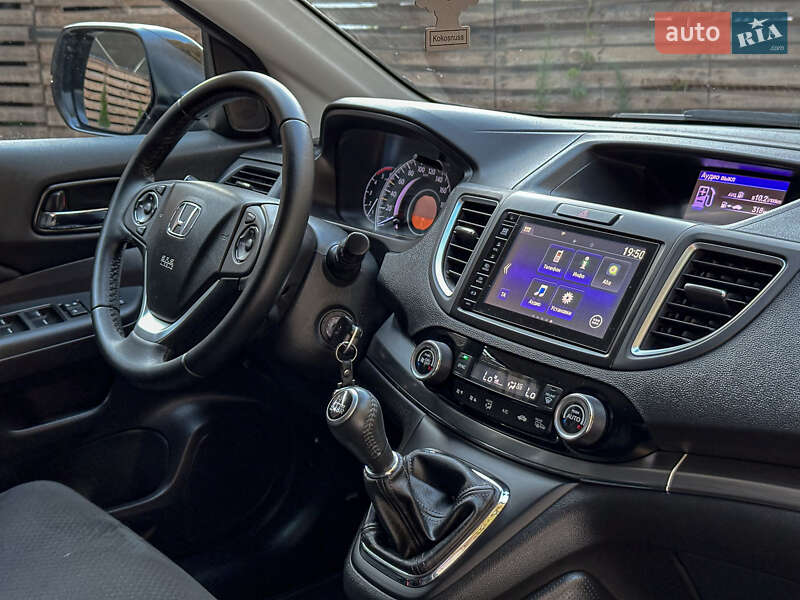 Внедорожник / Кроссовер Honda CR-V 2015 в Бродах