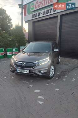 Внедорожник / Кроссовер Honda CR-V 2015 в Кицмани