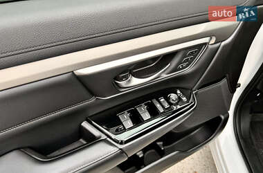 Внедорожник / Кроссовер Honda CR-V 2021 в 