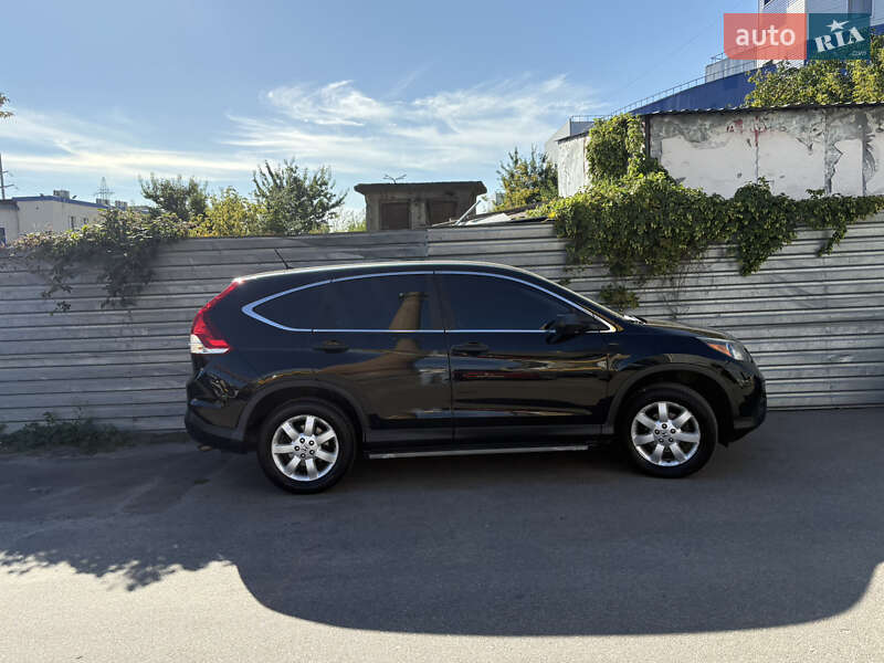 Внедорожник / Кроссовер Honda CR-V 2014 в 