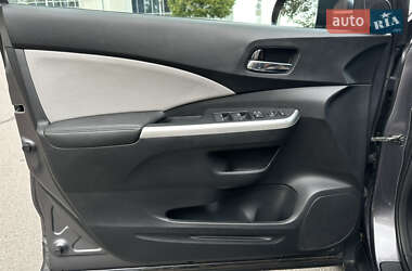 Внедорожник / Кроссовер Honda CR-V 2015 в 