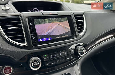 Внедорожник / Кроссовер Honda CR-V 2015 в 