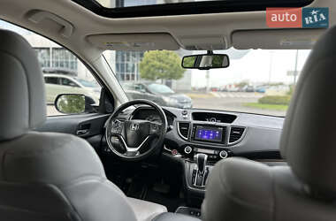 Внедорожник / Кроссовер Honda CR-V 2015 в 