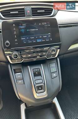 Внедорожник / Кроссовер Honda CR-V 2022 в 