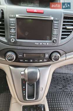 Внедорожник / Кроссовер Honda CR-V 2014 в 