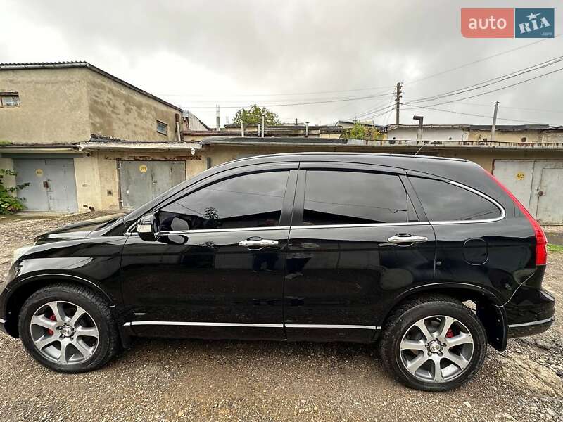 Внедорожник / Кроссовер Honda CR-V 2012 в Черновцах