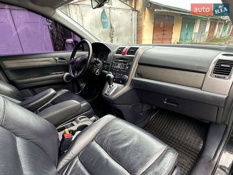 Внедорожник / Кроссовер Honda CR-V 2012 в Черновцах