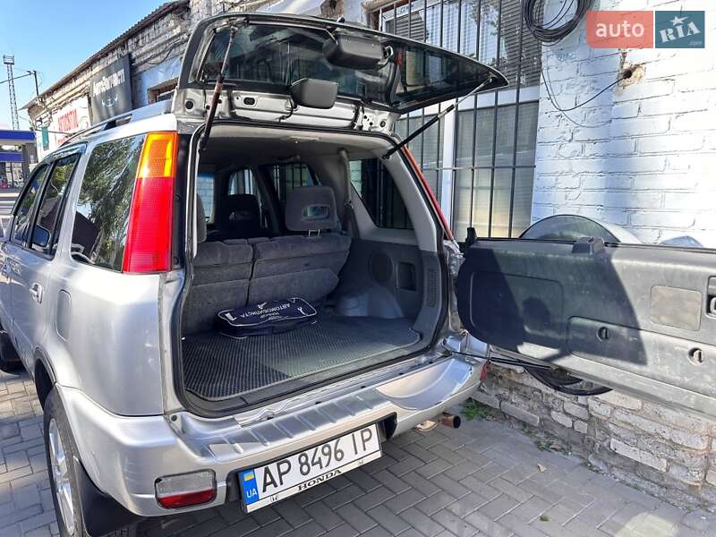 Внедорожник / Кроссовер Honda CR-V 2001 в Запорожье
