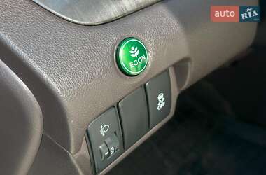 Внедорожник / Кроссовер Honda CR-V 2013 в 