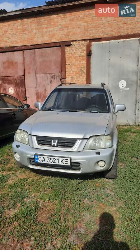 Внедорожник / Кроссовер Honda CR-V 2001 в Чигирине
