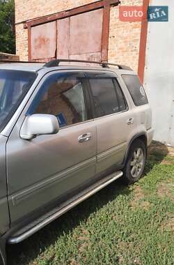 Внедорожник / Кроссовер Honda CR-V 2001 в Чигирине