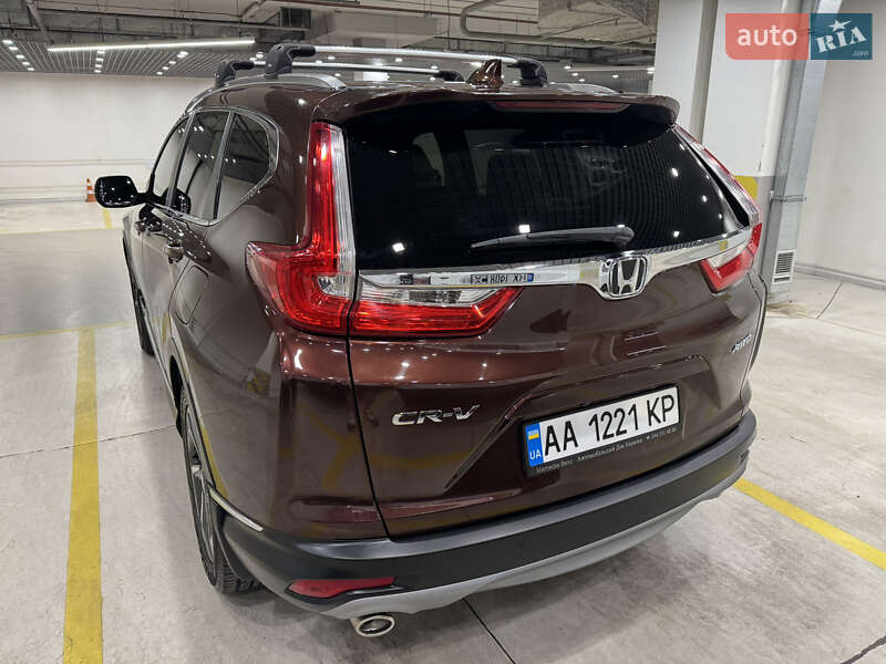 Внедорожник / Кроссовер Honda CR-V 2018 в Киеве