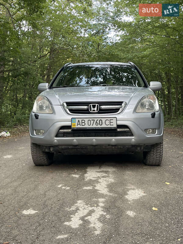 Позашляховик / Кросовер Honda CR-V 2004 в Дунаївцях