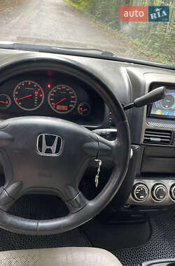 Внедорожник / Кроссовер Honda CR-V 2004 в 