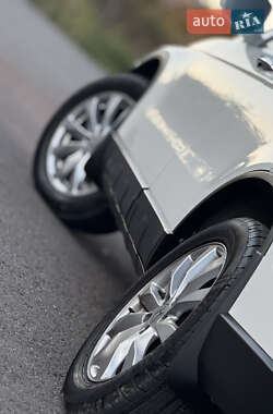 Внедорожник / Кроссовер Honda CR-V 2012 в 
