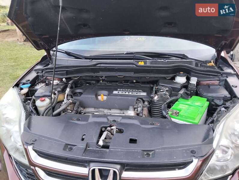 Позашляховик / Кросовер Honda CR-V 2011 в Гайсину