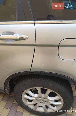 Внедорожник / Кроссовер Honda CR-V 2008 в Ровно