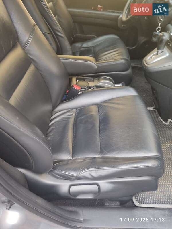 Позашляховик / Кросовер Honda CR-V 2008 в Рівному