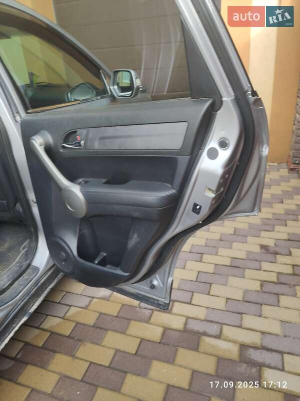 Позашляховик / Кросовер Honda CR-V 2008 в Рівному