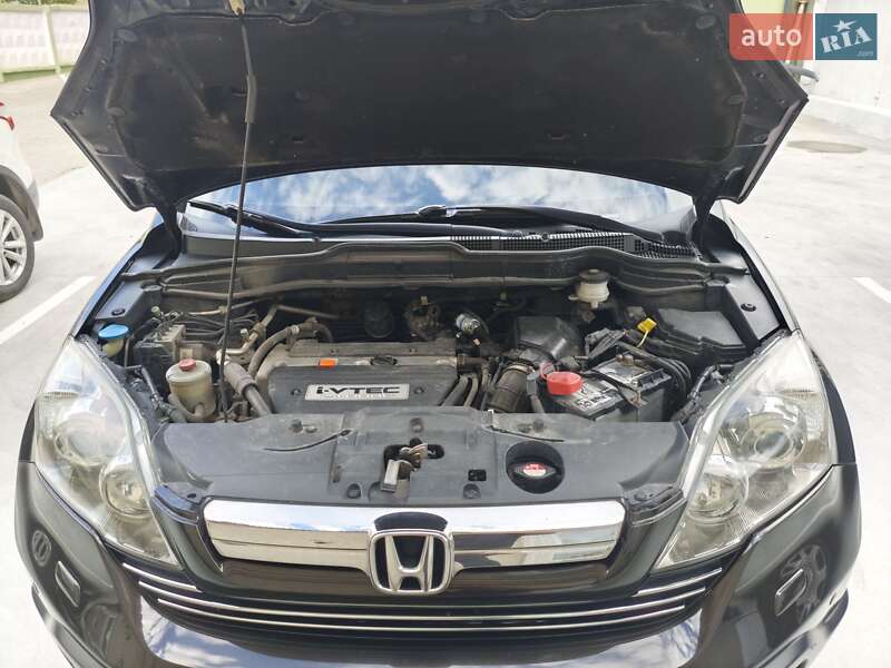 Внедорожник / Кроссовер Honda CR-V 2008 в Тернополе