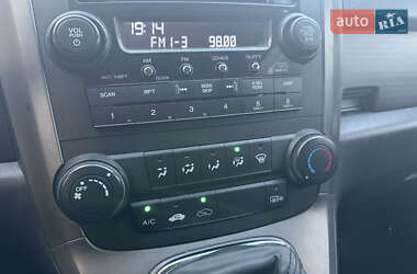 Внедорожник / Кроссовер Honda CR-V 2008 в 