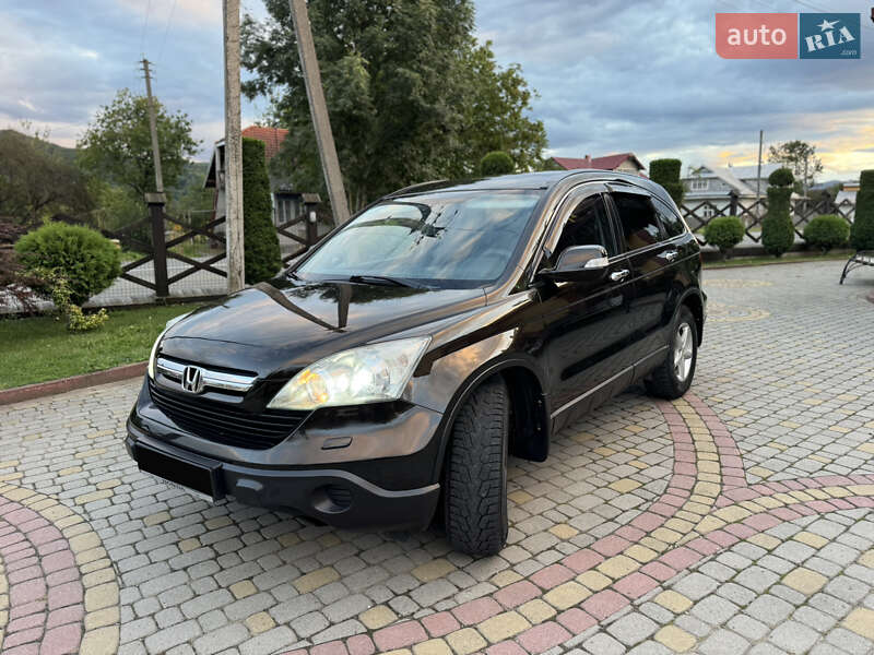 Внедорожник / Кроссовер Honda CR-V 2008 в Косове