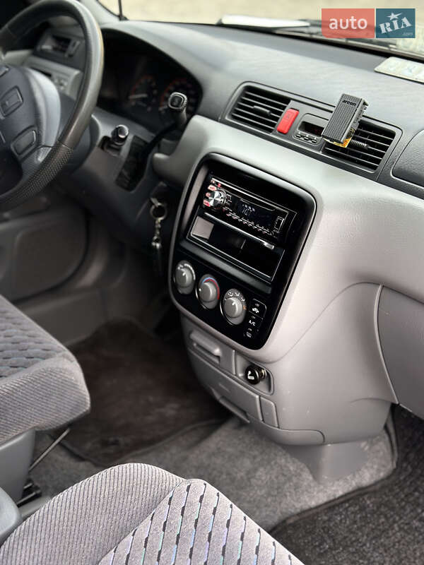 Внедорожник / Кроссовер Honda CR-V 1999 в Хмельницком