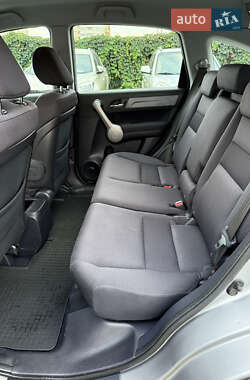 Позашляховик / Кросовер Honda CR-V 2007 в 