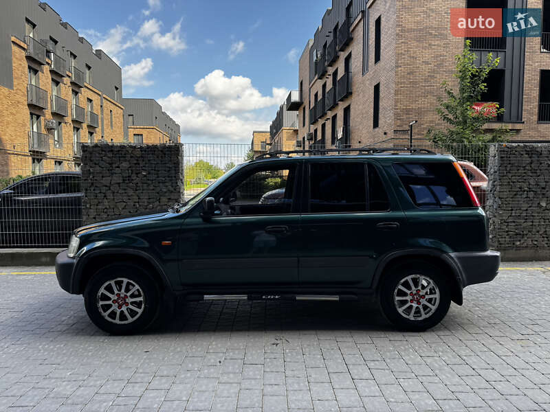 Внедорожник / Кроссовер Honda CR-V 2000 в Ивано-Франковске