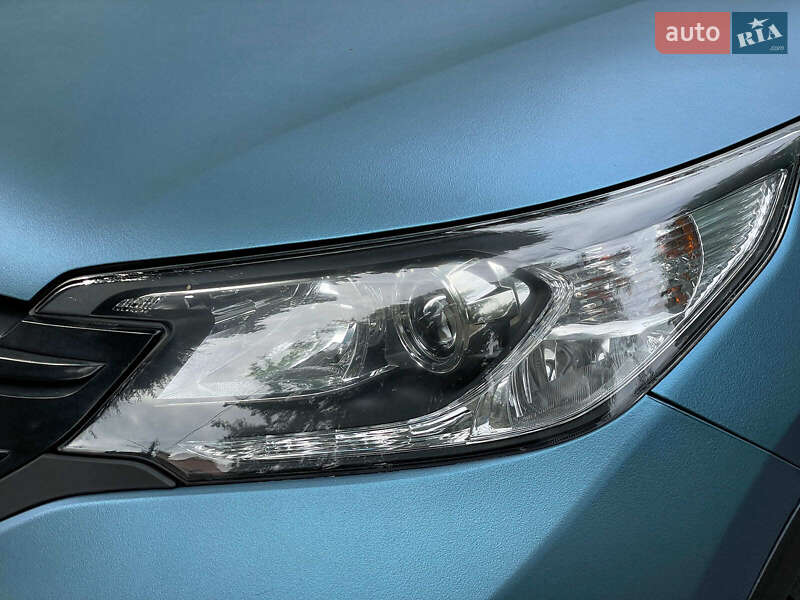 Позашляховик / Кросовер Honda CR-V 2014 в Києві